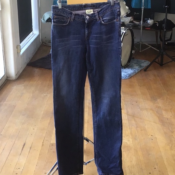 Theory Jeans - Picture 1 of 3